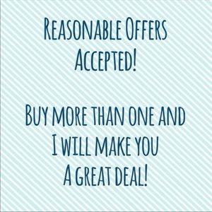 🎊🎉🎊🎉Bundle and get an incredible price!!